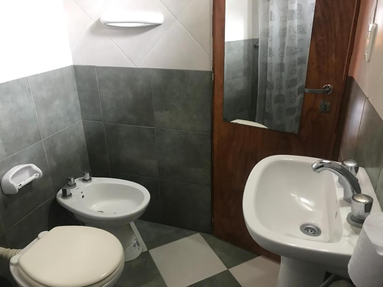 Hostel El Galeon Villa Gesell Luaran gambar